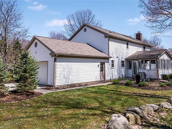 5th image of 2292 Weir Dr