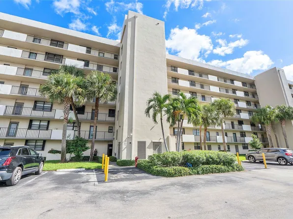 2430 Deer Creek Country Club Boulevard #406, Deerfield Beach, FL 33442