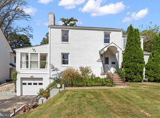 6023 Walhonding Rd, Bethesda, MD 20816