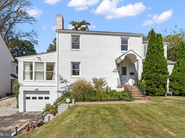 6023 Walhonding Rd, Bethesda, MD 20816