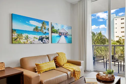 777 N Ocean Dr #ID1227216P Photo 1