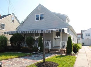 110 N Gladstone Ave, Margate, NJ 08402
