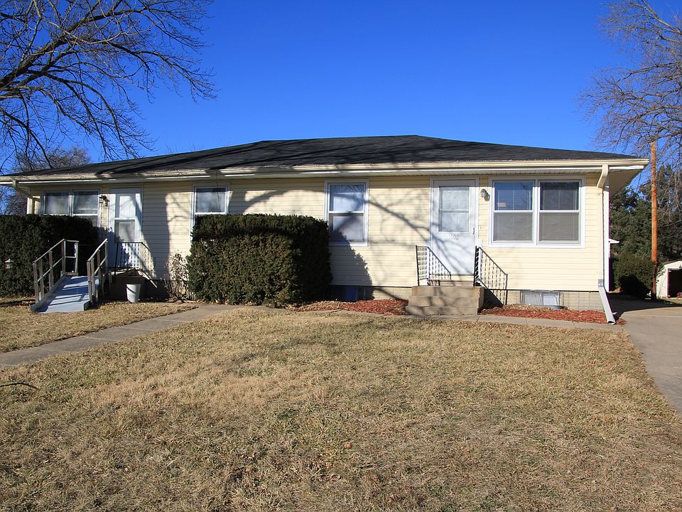 Duplex 1600 and 1602 Park Street