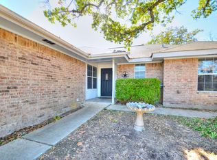 2305 Mesa Park Dr, Kerrville, TX 78028