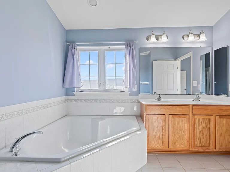 2460 Five Fathom Cir — Photo 24