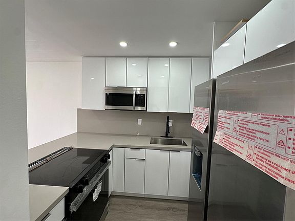 3rd image of 9061 Sunrise Lakes Boulevard #212