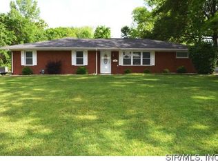 48 Aaron Dr, Belleville, IL 62220