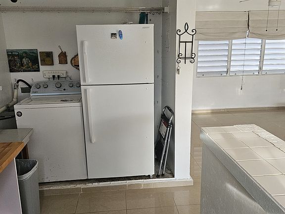 3rd image of 130 Calle Costa Rica APT 506