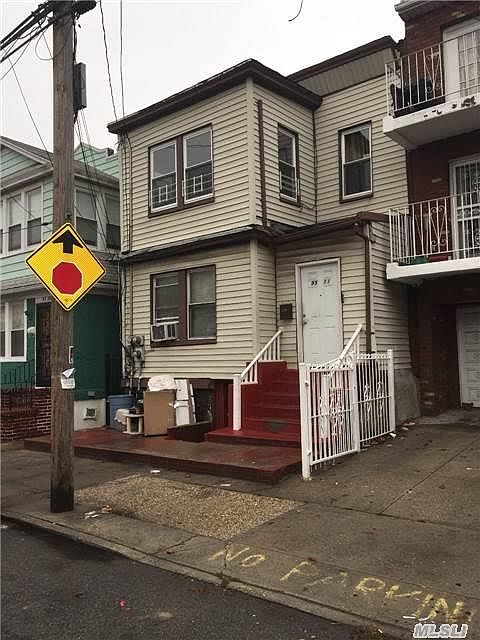 1st image of 9511 102nd St