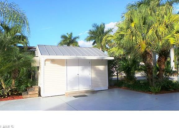 5th image of 3035 E Riverbend Resort Blvd
