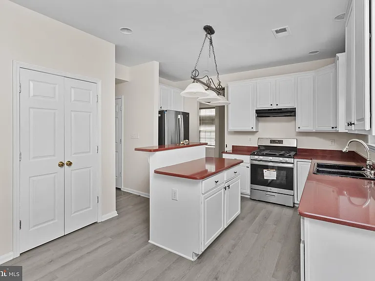 3 Jasper Dr — Photo 15