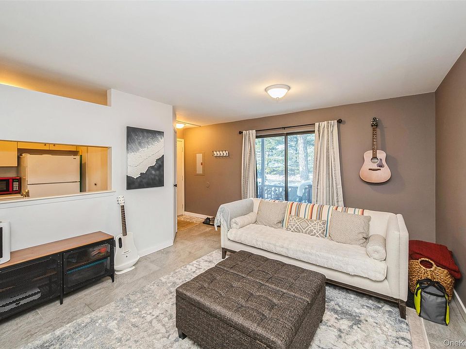 1st image of 615 Broadway #57
