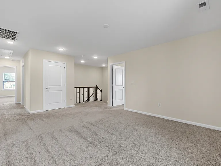 2112 Turling Way — Photo 30