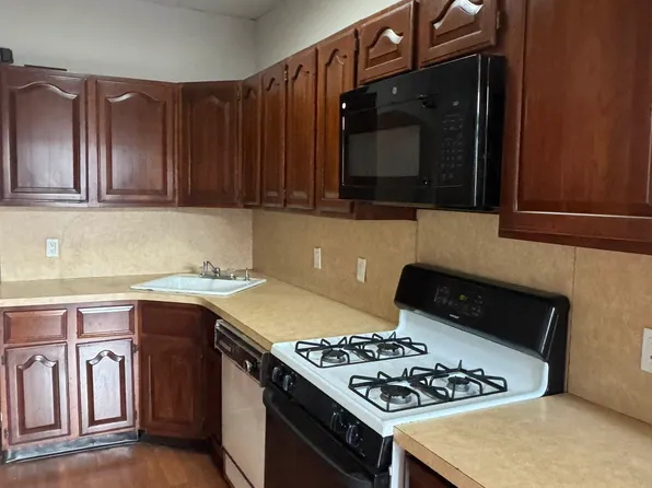 68-58 76th Street image 11 of 25