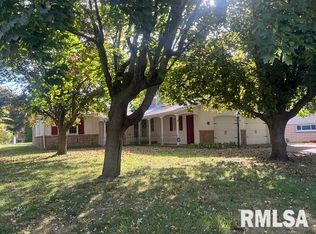 300 S Louisiana Ave, Morton, IL