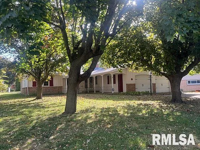 300 S Louisiana Ave photo 1