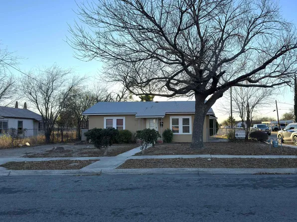 1408 Avenue E, Del Rio, TX 78840