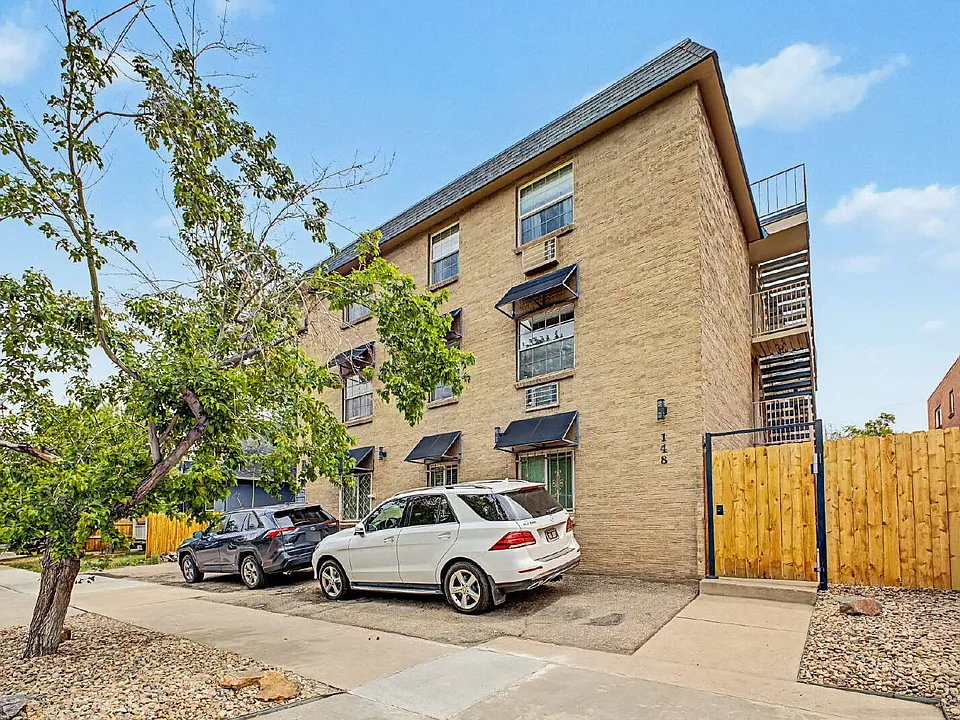 148 S Emerson St #203