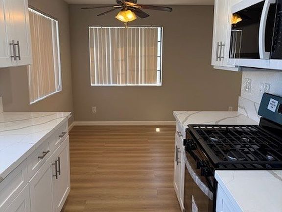 5th image of 501 Hyde Park Pl APT 4