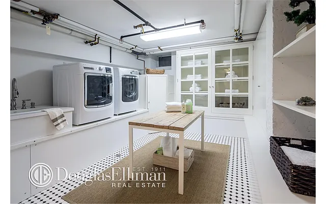 Sold by Douglas Elliman | media 18