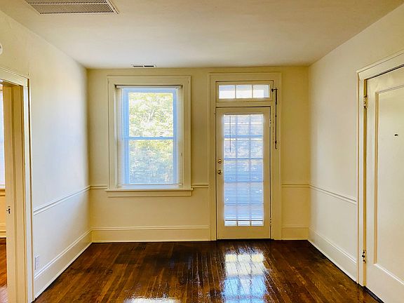5th image of 3301 Grove Ave APT 9
