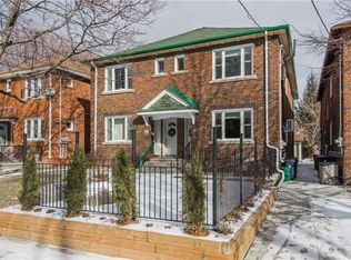23 Preston Pl #A, Toronto, ON M4N 2T1