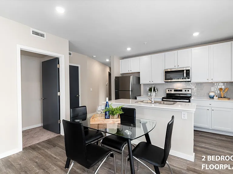 WestEdge Apartments — Photo 30