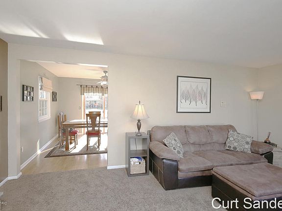 5th image of 2730 Emerson Ave NW