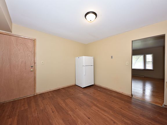 5th image of 7865 W Appleton Ave #3B