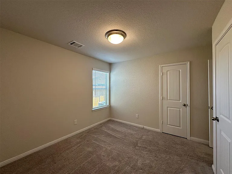 9953 Glenbrook Ln — Photo 18