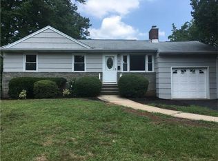 30 Goodrich St, Iselin, NJ 08830