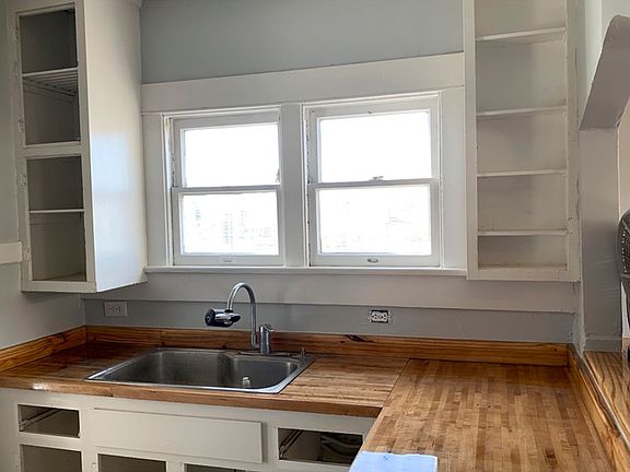 5th image of 510 Surfrider Way