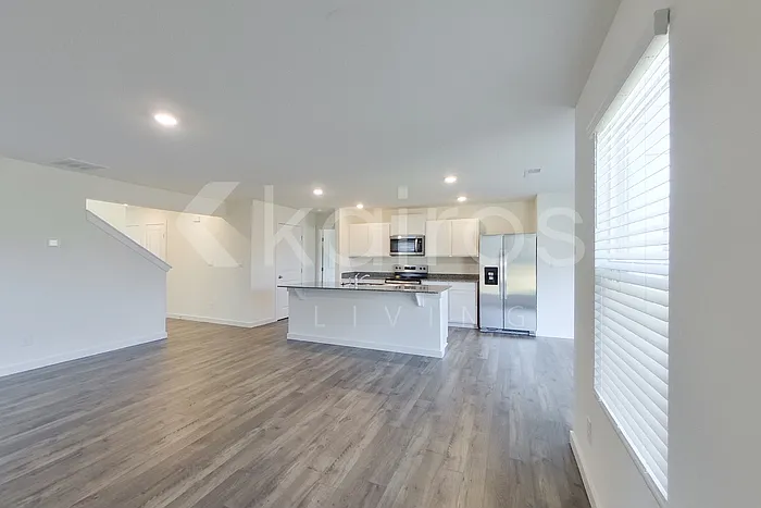 3918 Billie Ln NE — Photo 4