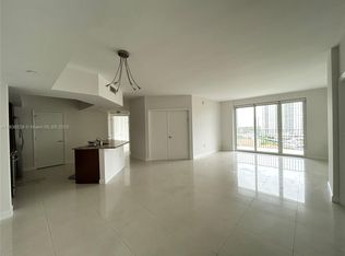 19900 E Country Club Dr APT 1005, Aventura, FL 33180