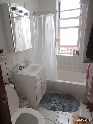 Rented by Swythe, Inc. | media 24