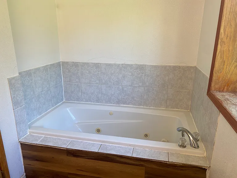 341 E Heather Way #6 — Photo 13