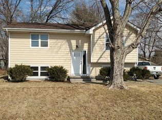 801 Linden St, Dallas Center, IA 50063