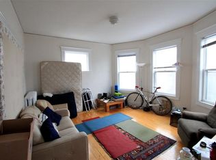 32 Chatham St #5, Cambridge, MA 02139