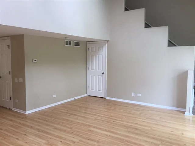 195 Half Moon Cir — Photo 6