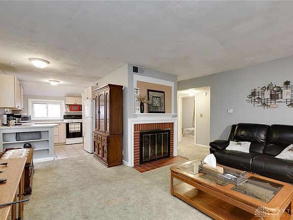 3rd image of 1133 Chelsea Ave