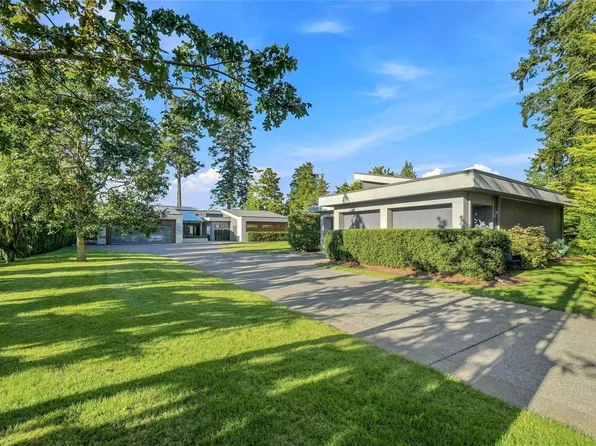 1179 Pintail Dr, Qualicum Beach, BC V9K 1C8