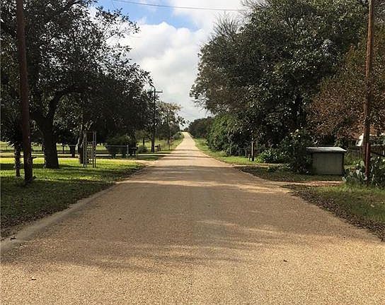 3rd image of 3319 County Road 318