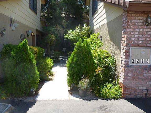 3rd image of 3216 Dayflower St Unit A