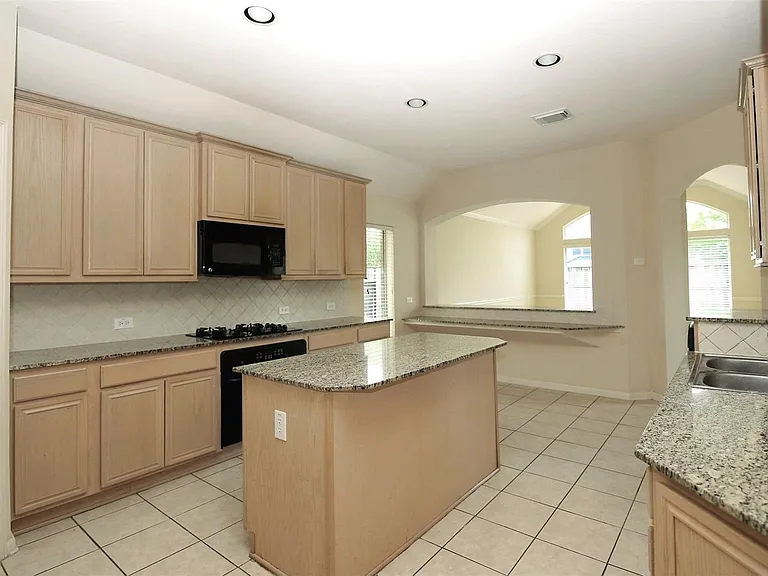 3735 Tidalwood Dr — Photo 9