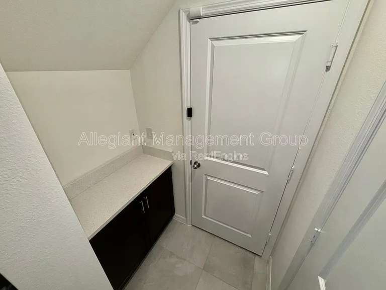 4570 Small Creek Rd — Photo 27