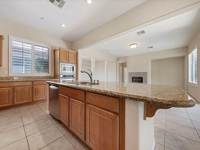 53 Stonemark Dr — Photo 18