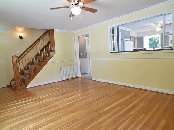 4th image of 107 Freeman Street Ext