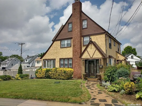 193-01 109th Road, Saint Albans, NY 11412