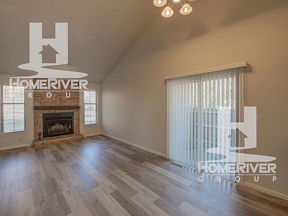 4th image of 3634 NE Independence Ave #0