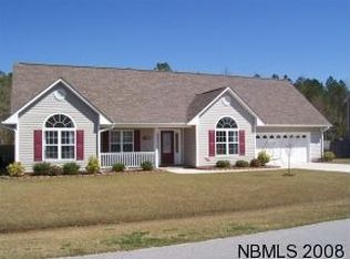 113 Secretariat Dr, Havelock, NC 28532